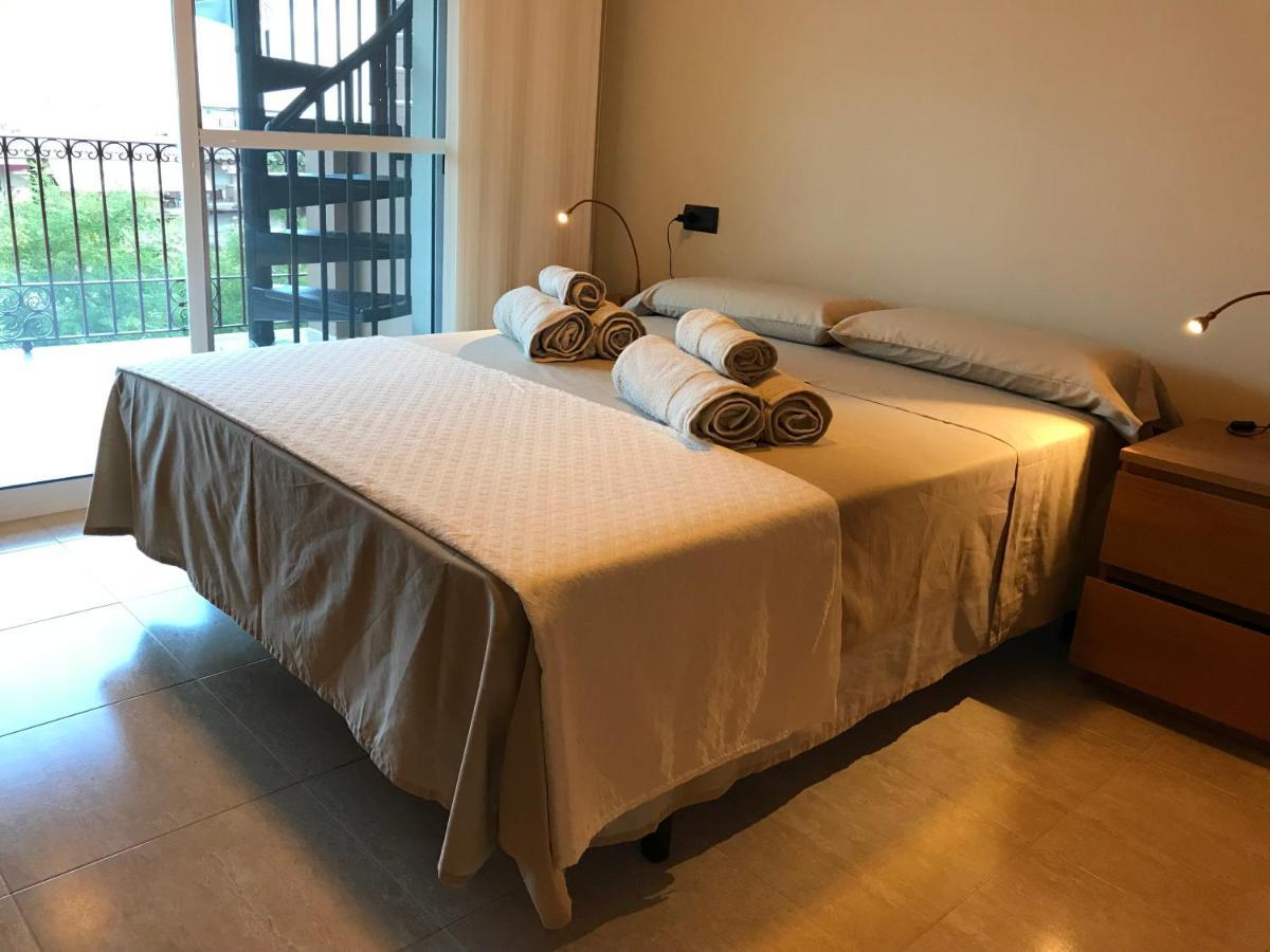 Precioso Atico En Complejo Residencial Con Piscina Apartment Sant Carlos de la Ràpita Exterior foto